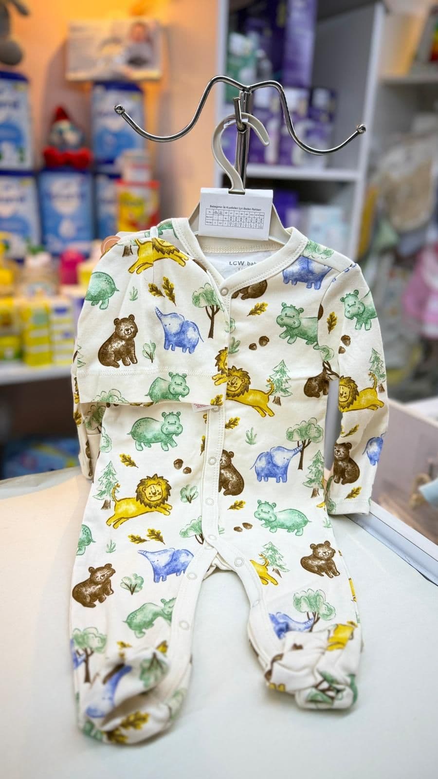 افرول سكري حيوانات مع دقونة نيو بورن