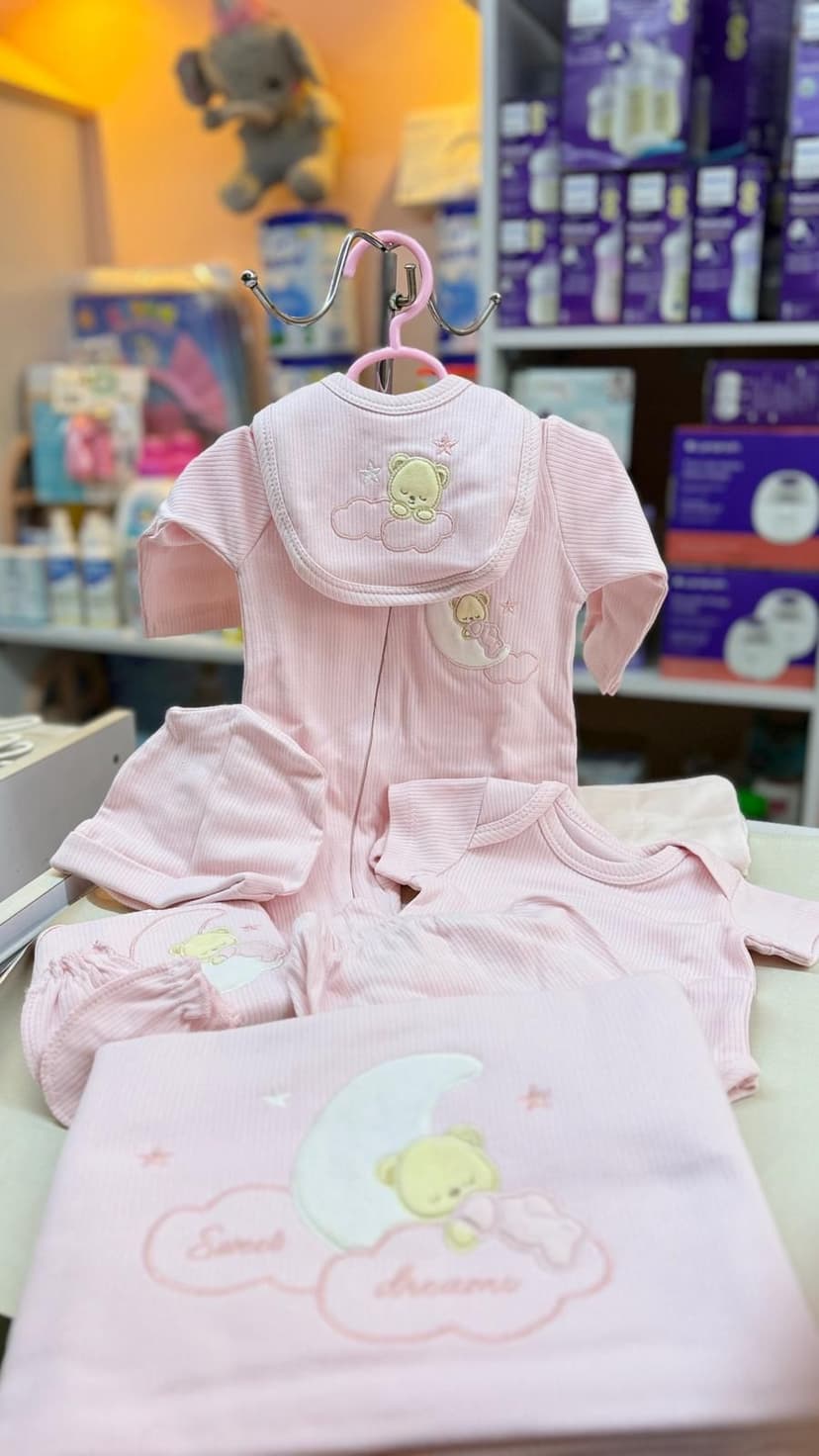 طقم نزلة 10قطع بناتي لون بينك دبدوب