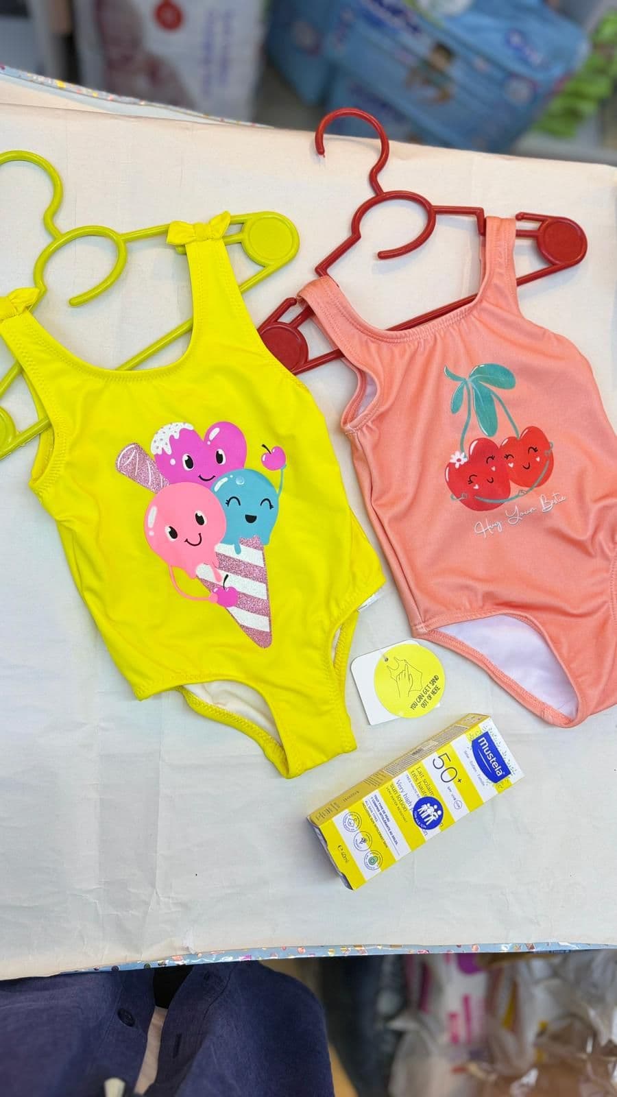 مايو سباحة احمر كرزة 6-9شهور