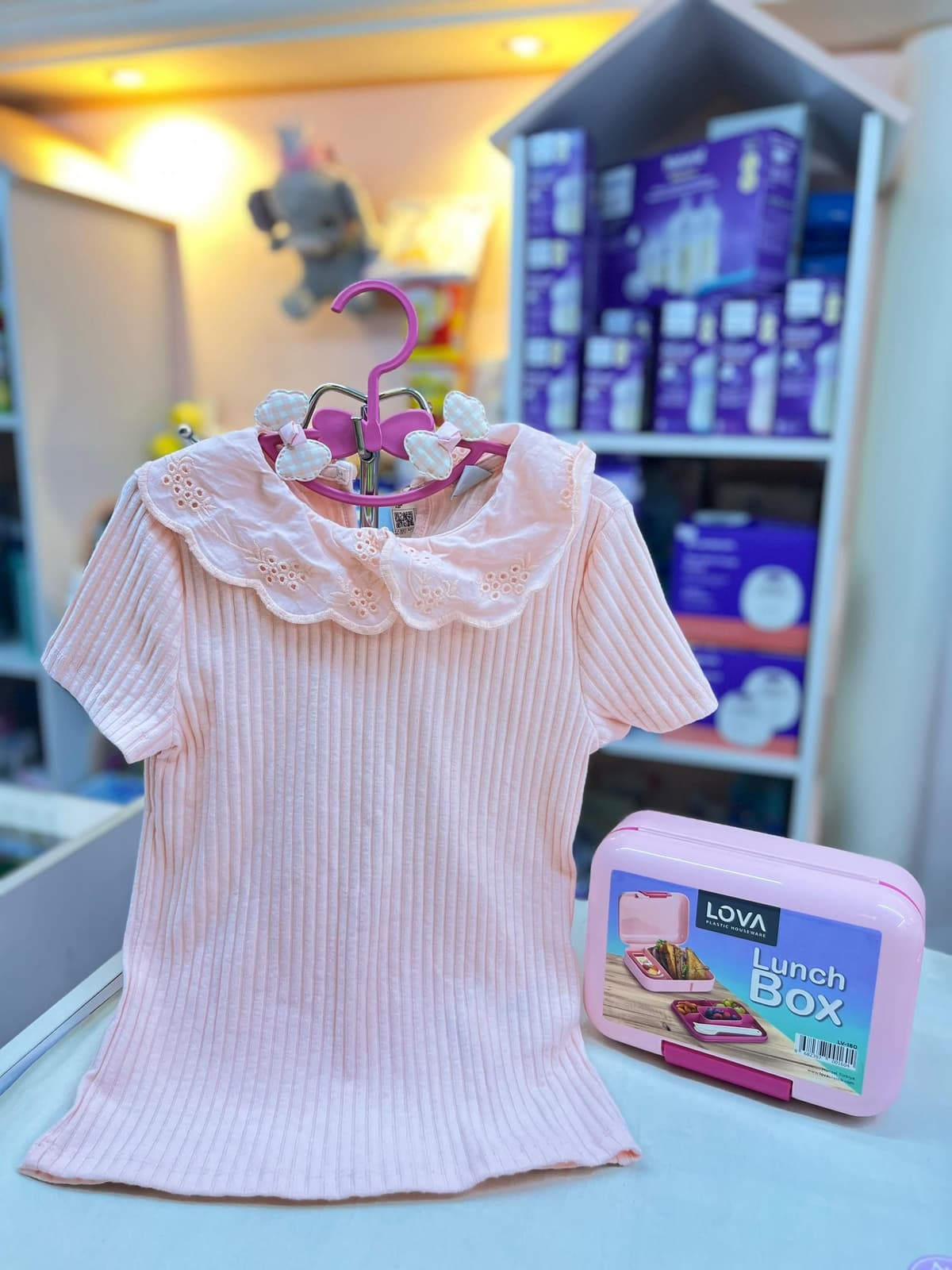 كنزة زهر فاتح 8-9سنين