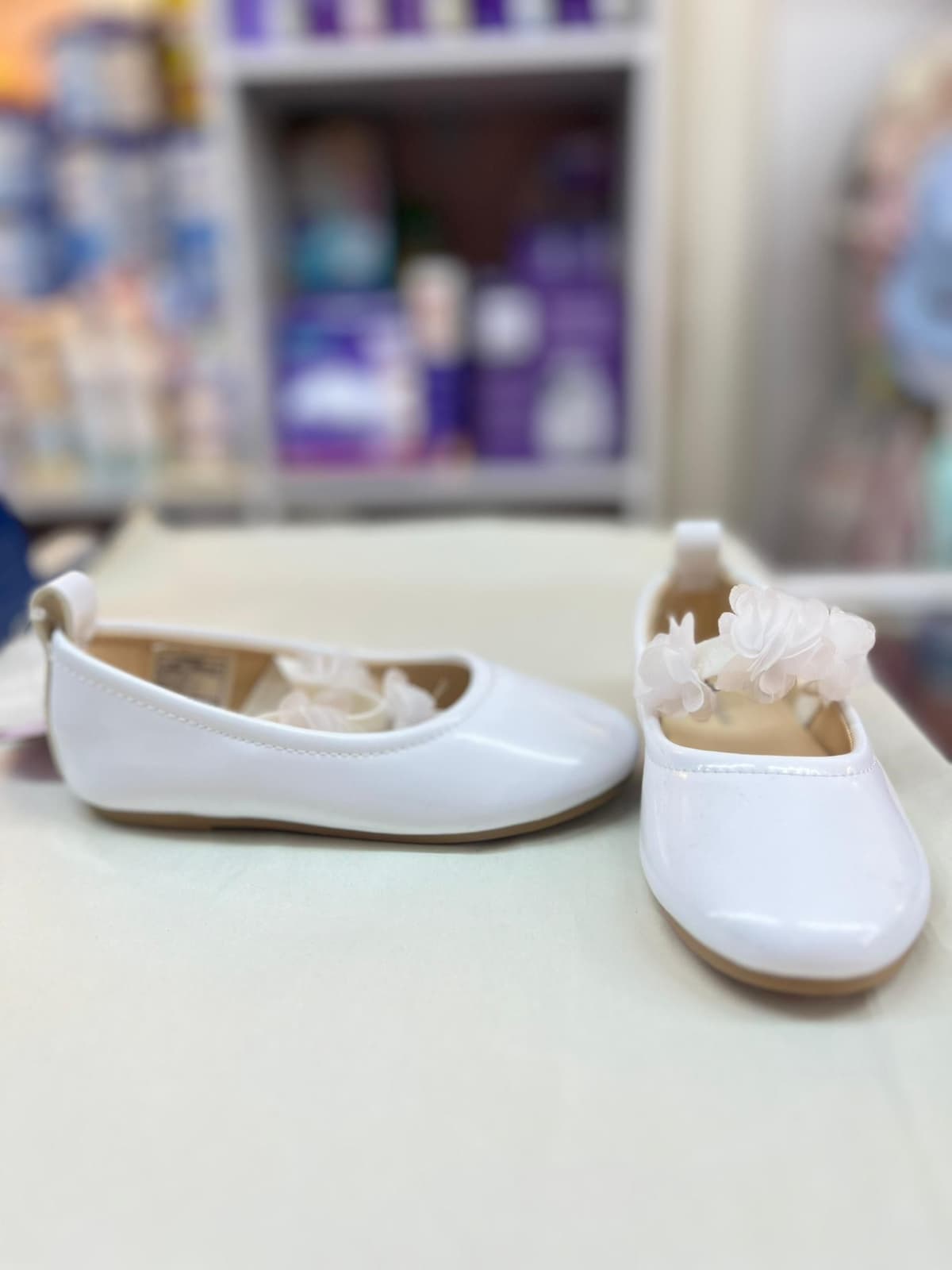 كندرة بناتي بيضا وردات ٢٦