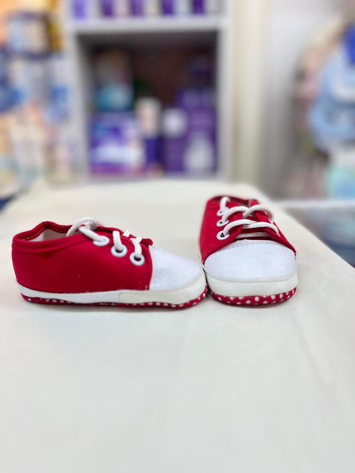 خف بناتي احمر وابيض4