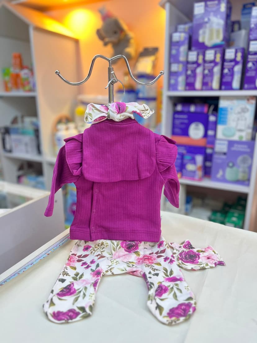 طقم موف وردة 0-3شهور