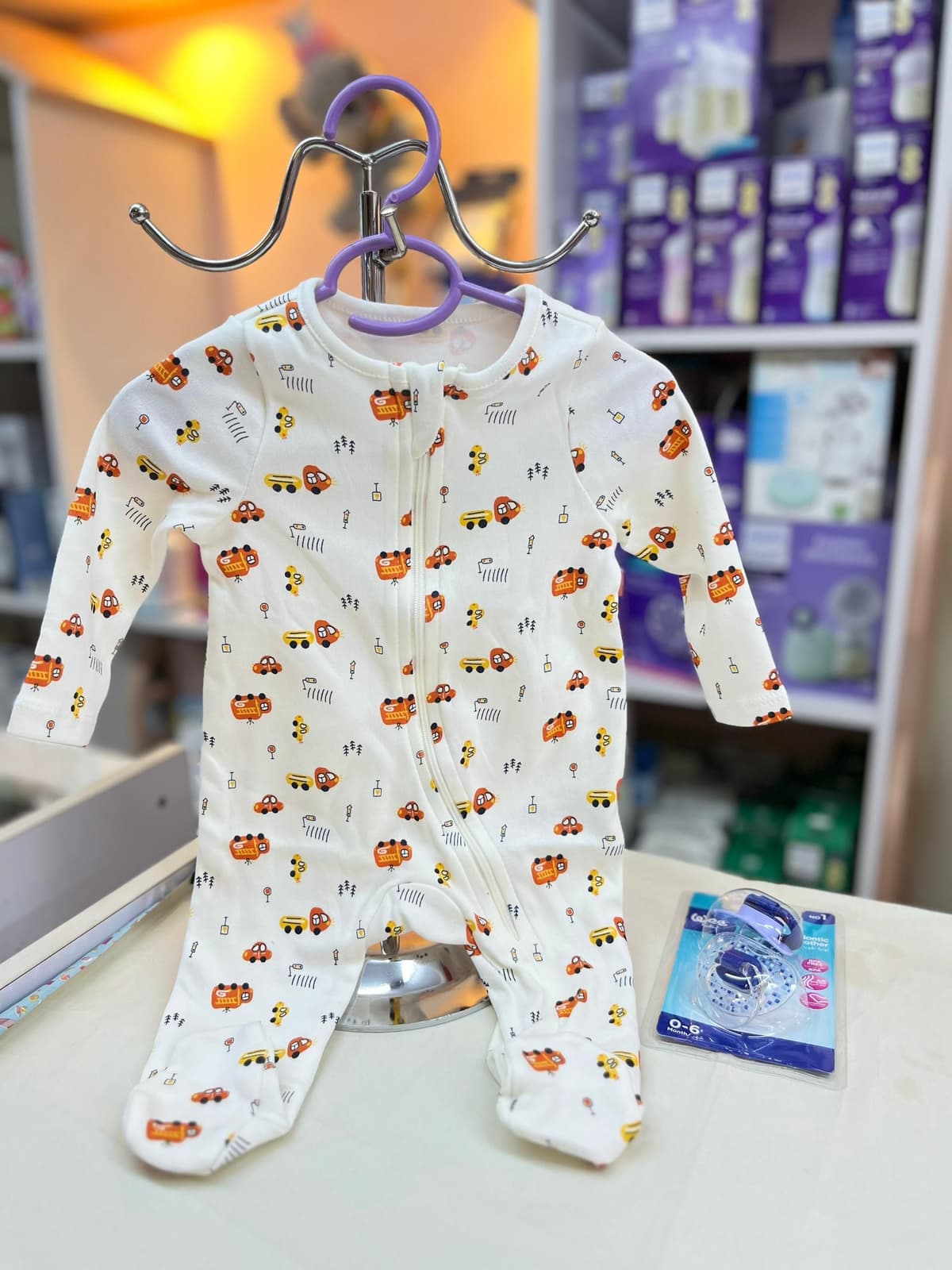 افرول ابيض سيارات اصفر واورنج نيو بورن