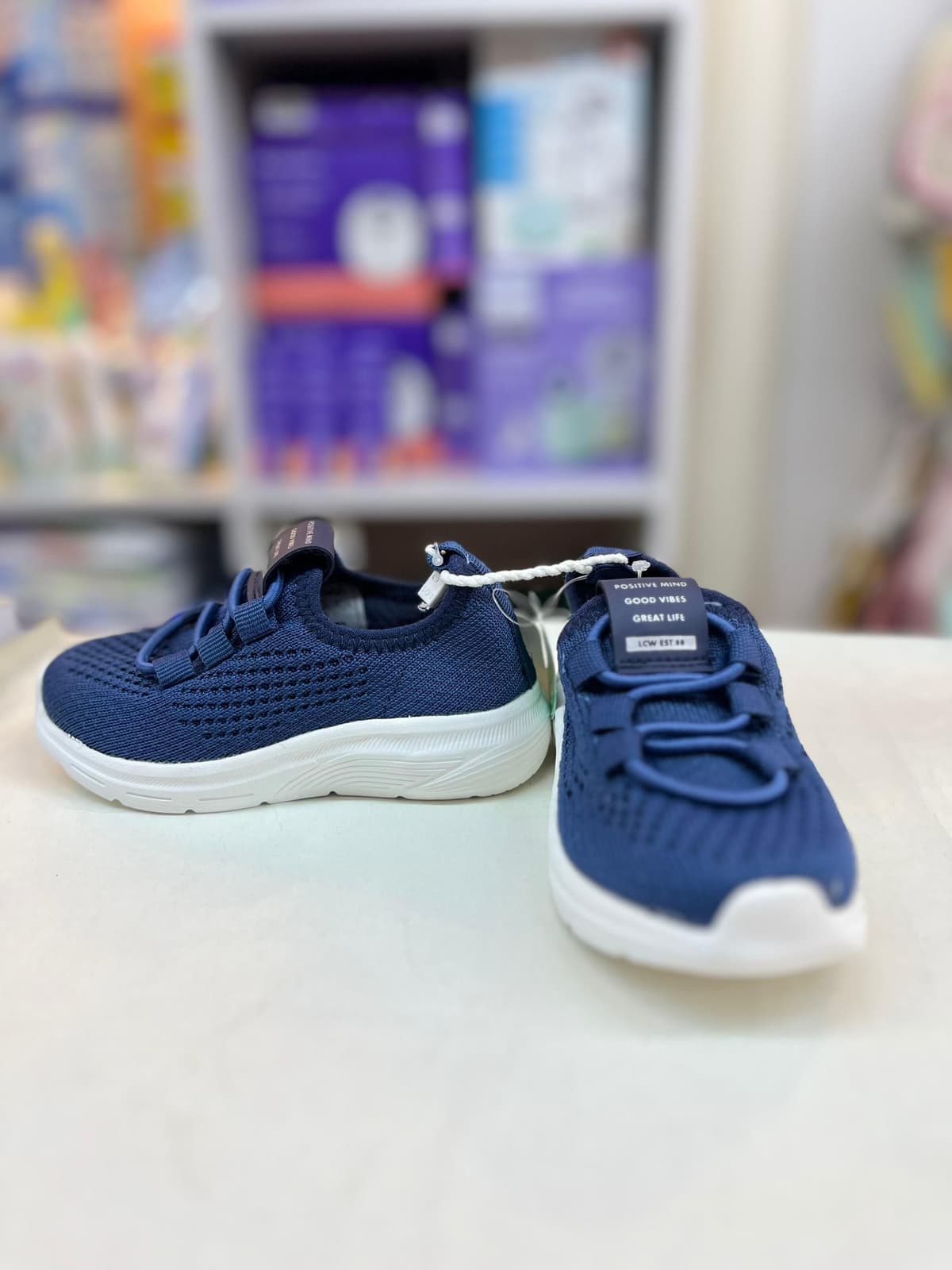 بوط كحلي صبياني 23