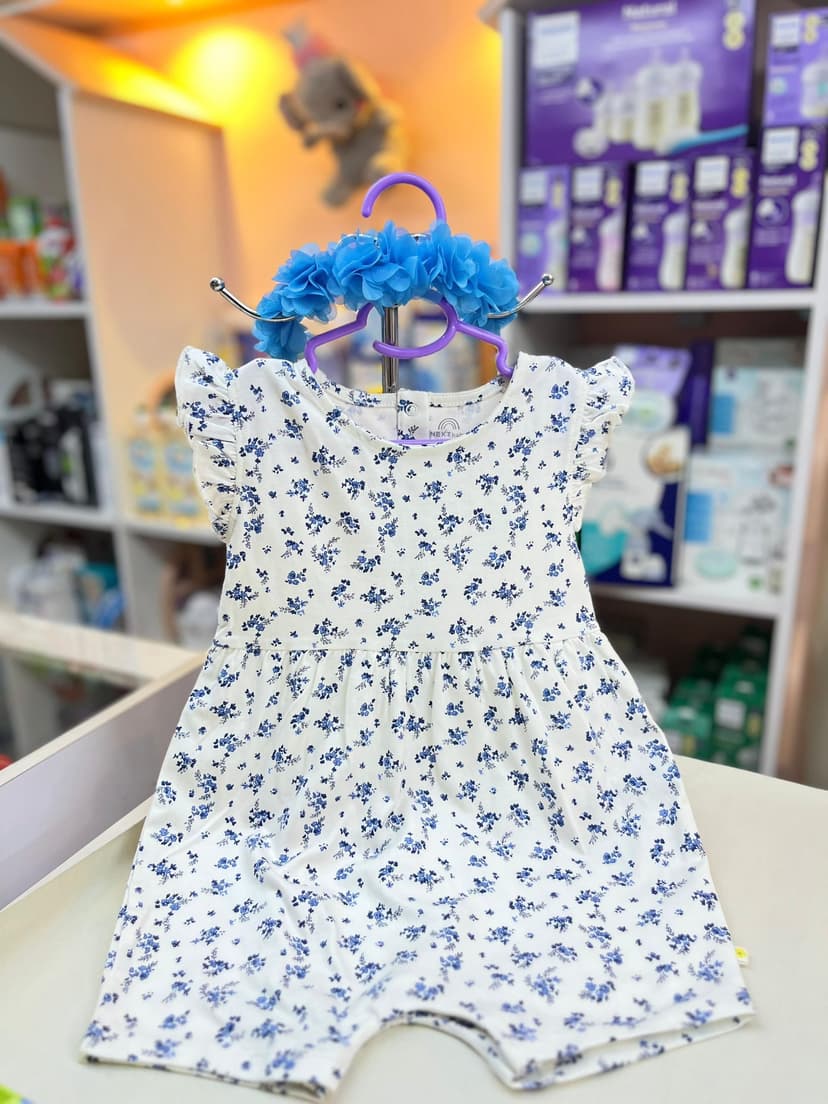 افرول مورد ابيض وازرق 1سنة ونص