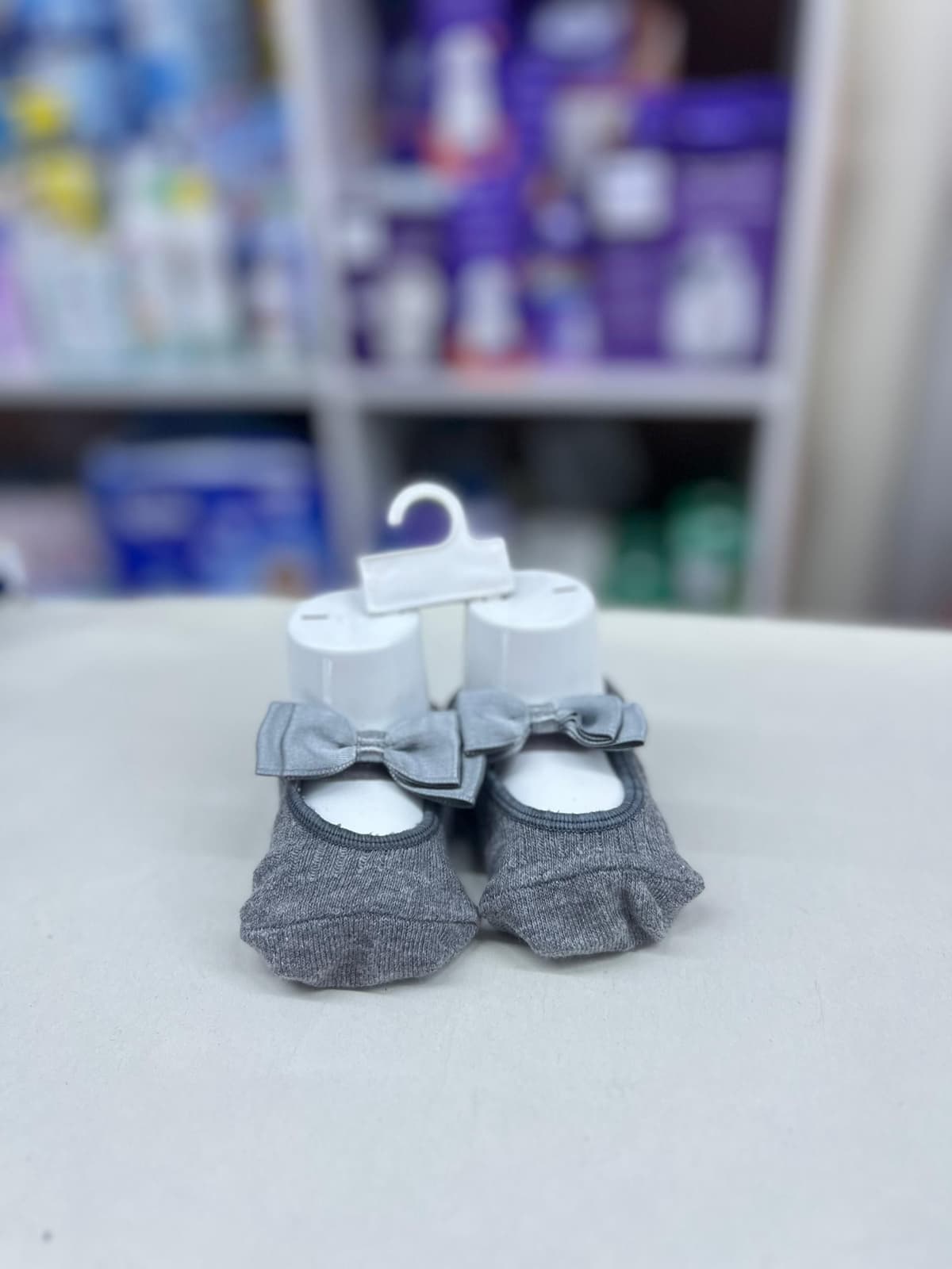 جوز جرابات بناتي بببيونة رمادي