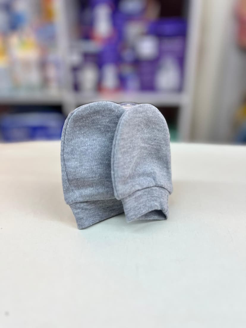  سيت كفوف لون رمادي نيو بورن 