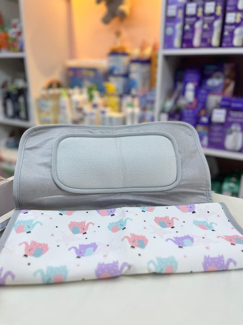 مدة غيار رمادي فيلة موف