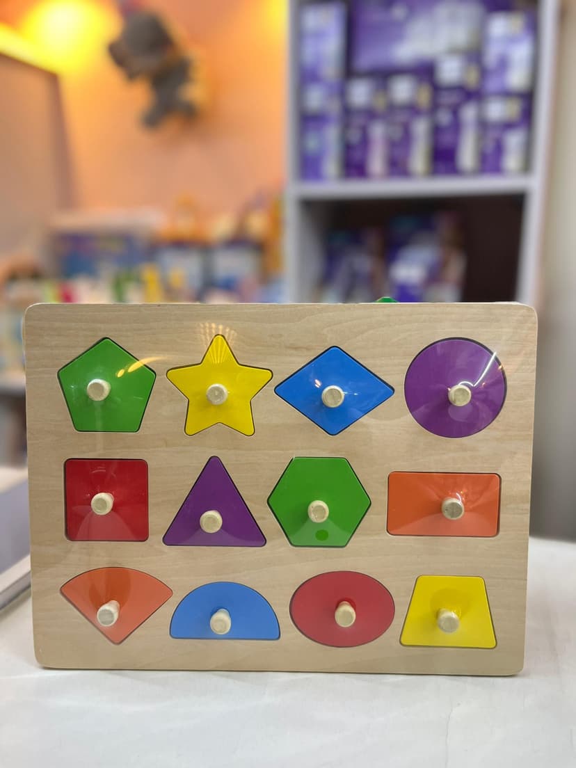 لعبة خشبية الاشكال الهندسية