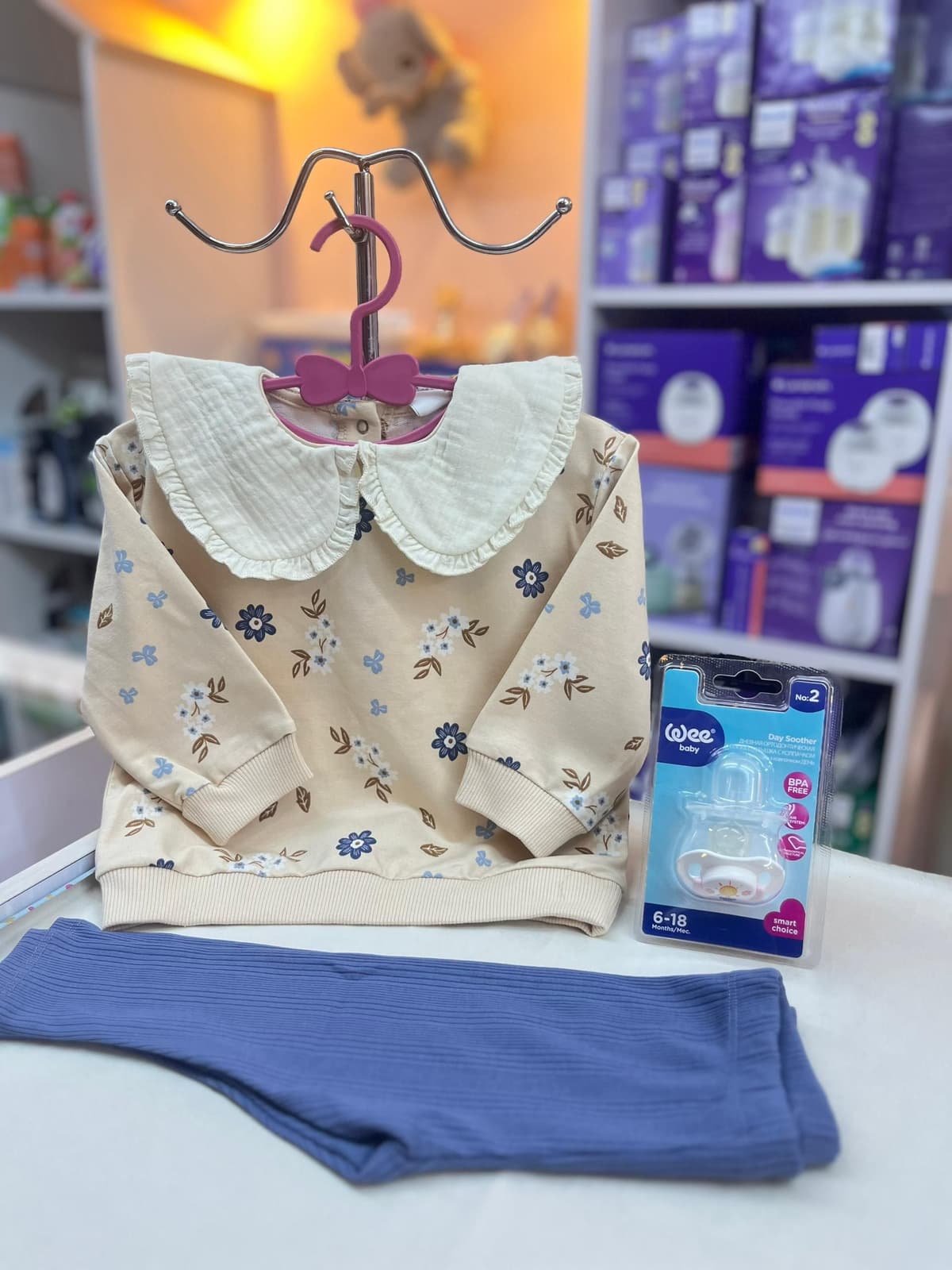 بجامة سكري وكحلي موردة 6-9شهور