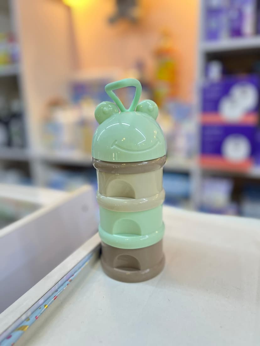 حافظات حليب صبياني