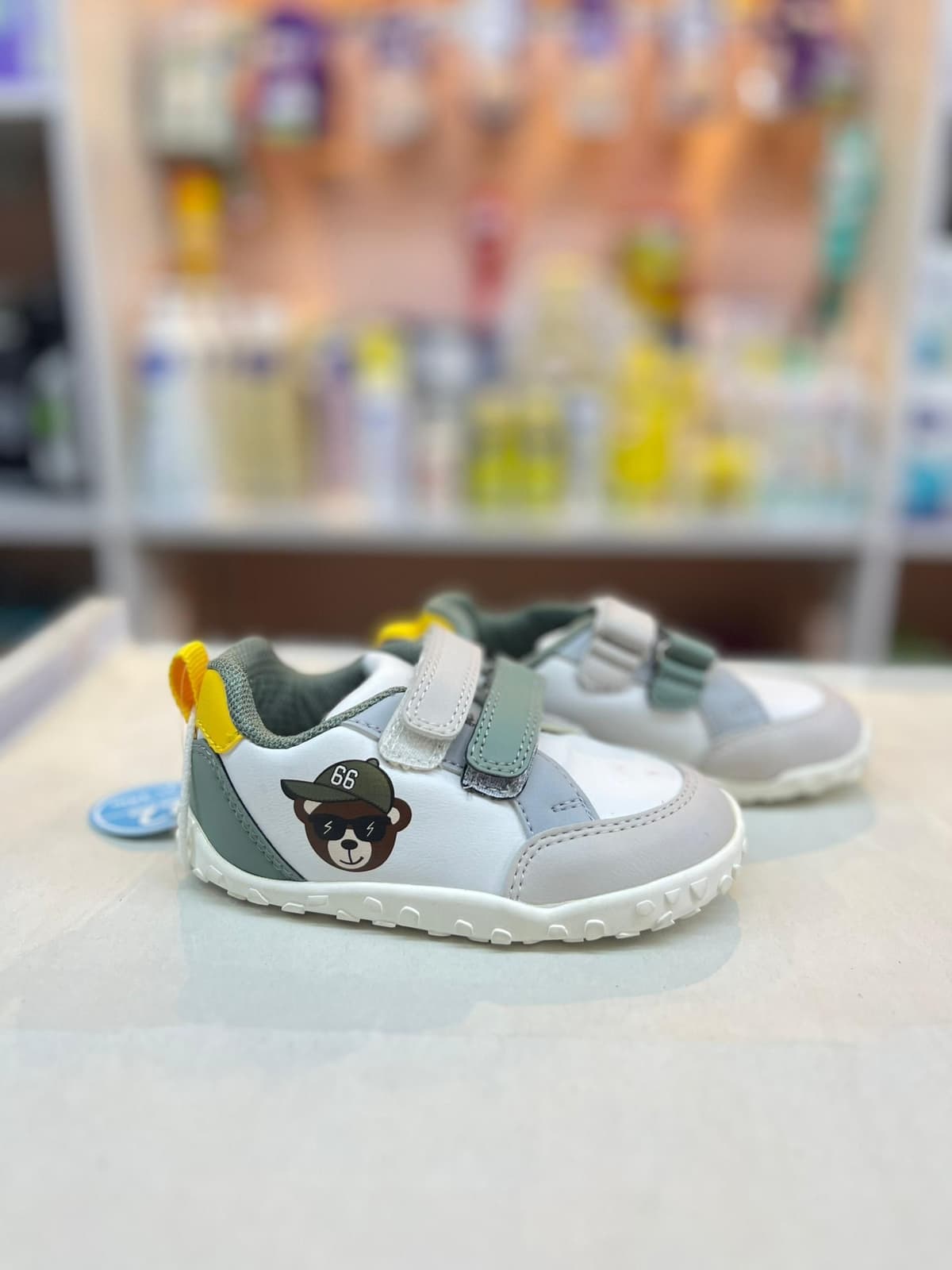 بوط صبياني عليه دبدوب 22