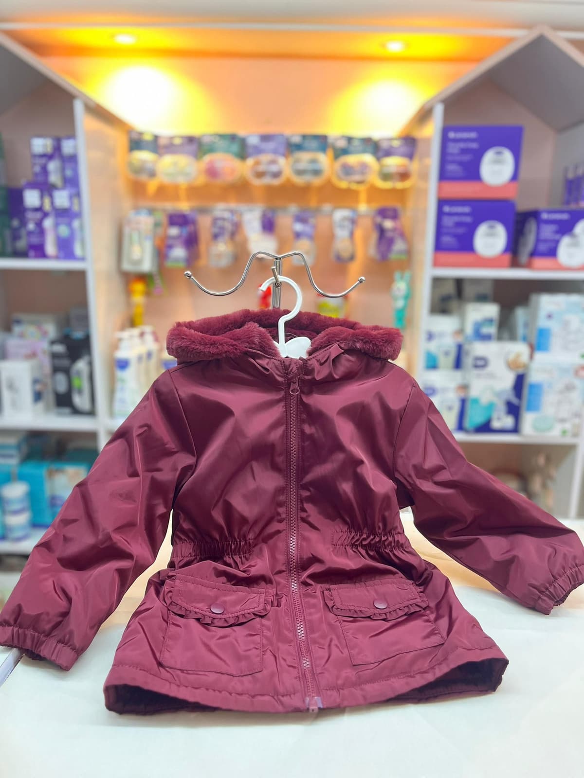 جاكيت وتر بروف خمري 3-4سنين