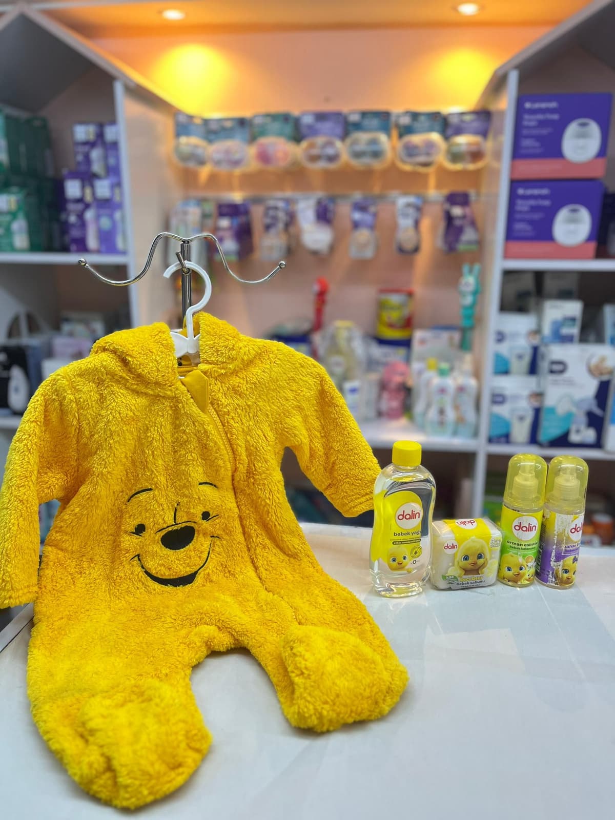 افرول اصفر ويني بو 3-6شهور