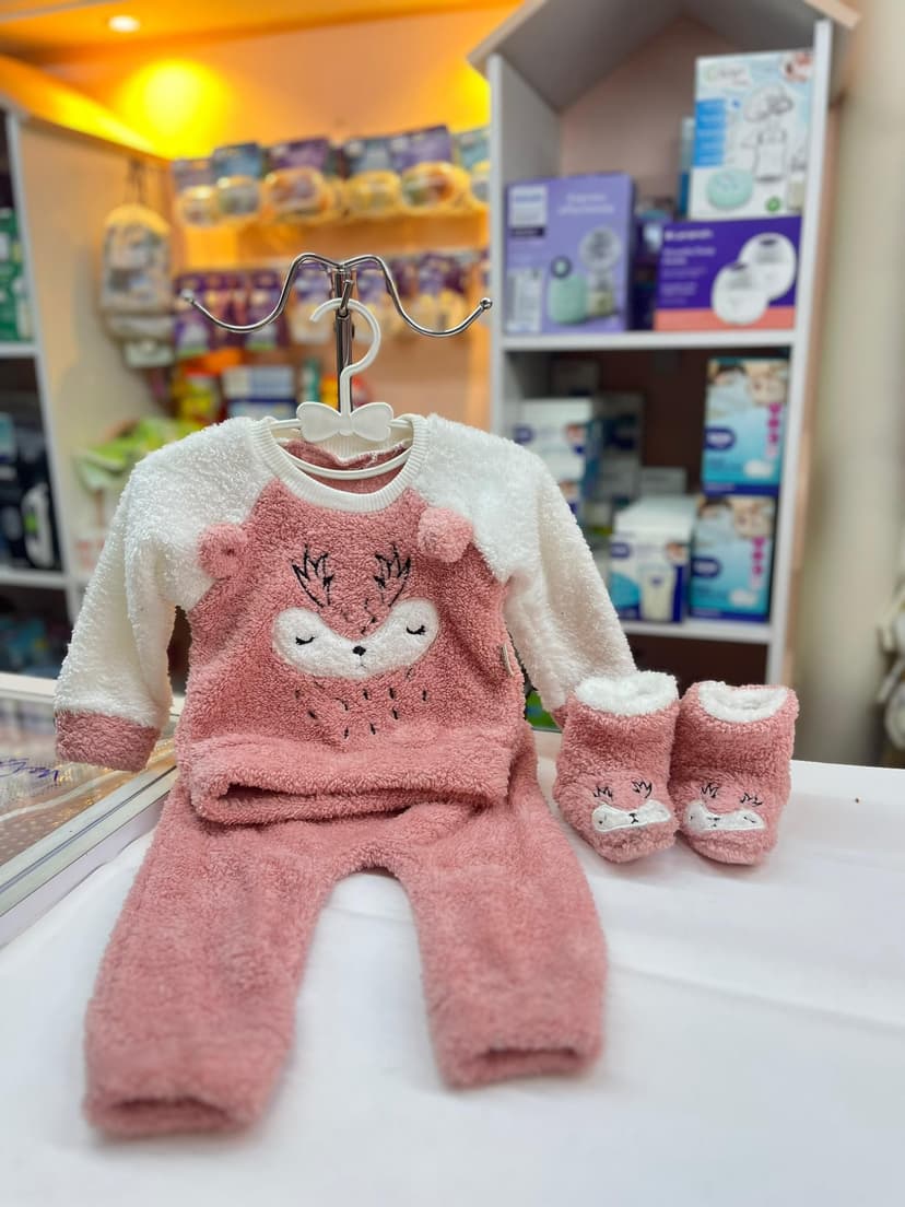 بجامة بناتي بينك غزالة صوف 9-12