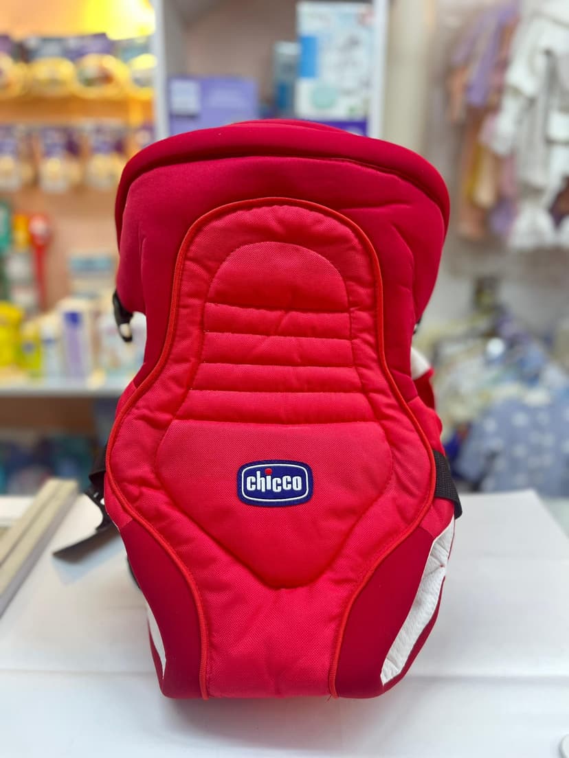 حمالة شيكو احمر