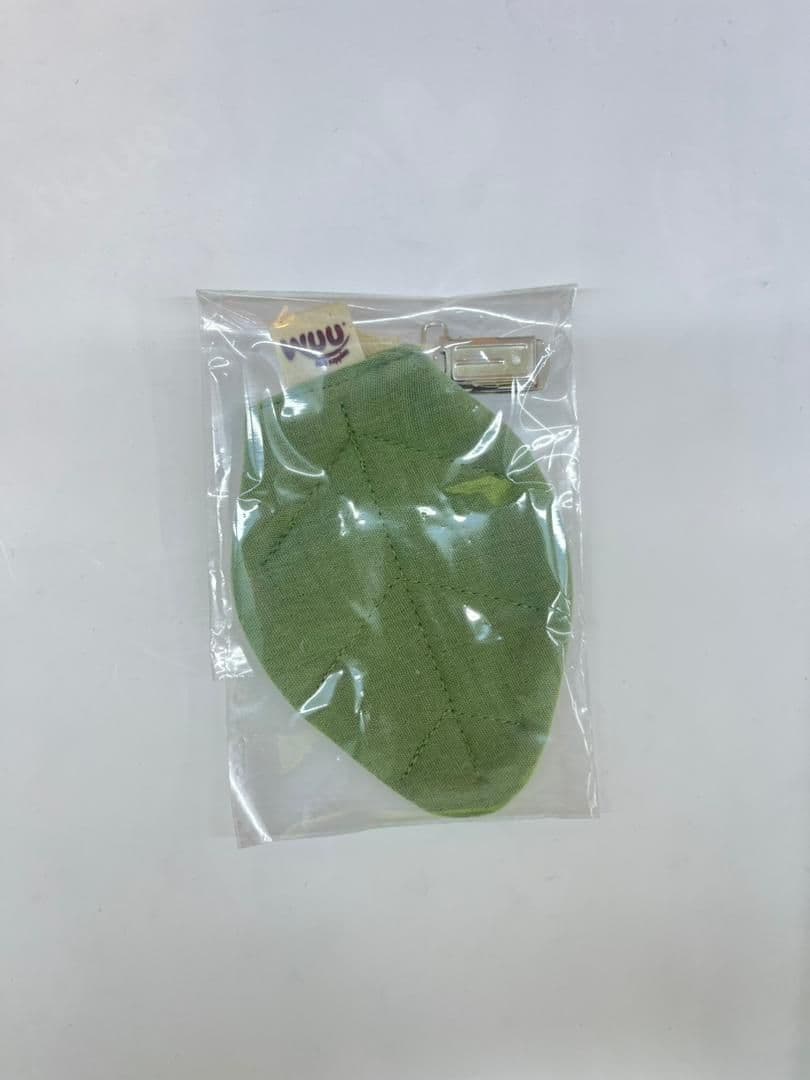  تعليقة لهاية ورقة شجر زيتي