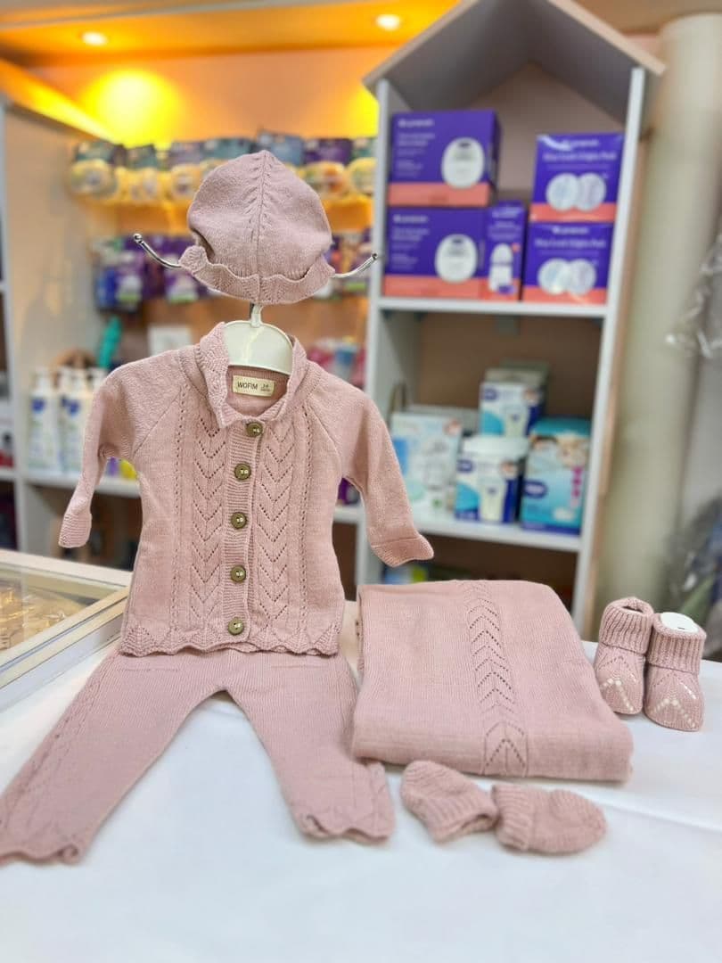 طقم نزلة بناتي زهر صوف