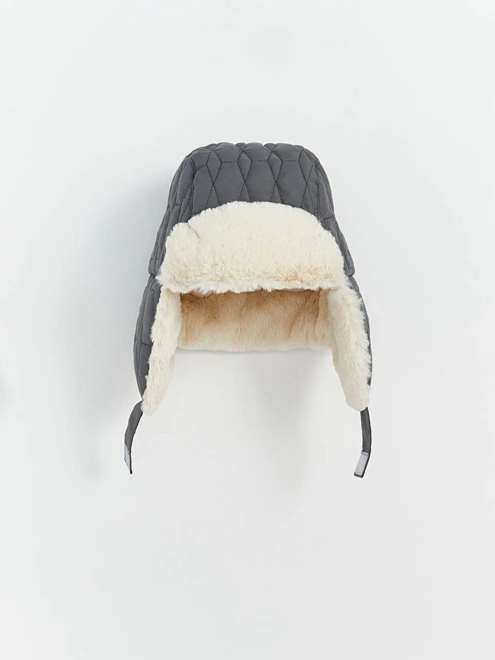 طاقية رمادي فرو 18-36شهور