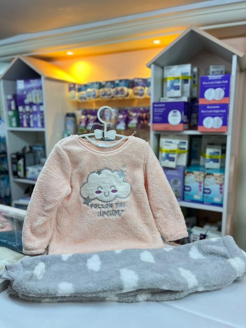 بجامة زهر غيوم 4-5سنين