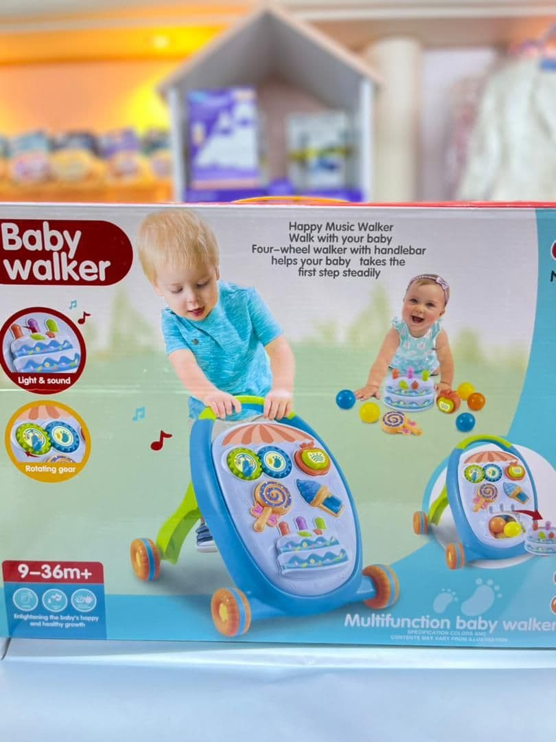 ووكر مع موسيقا واالعاب